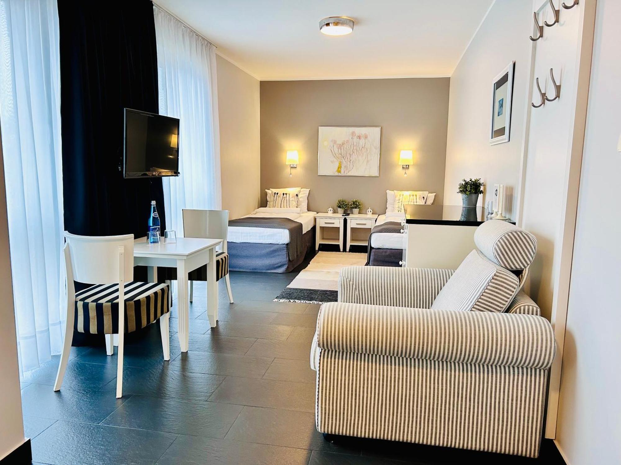 Hotel Amber Suite & Spa - Enklawa Dla Doroslych (Adults Only) Międzywodzie 外观 照片